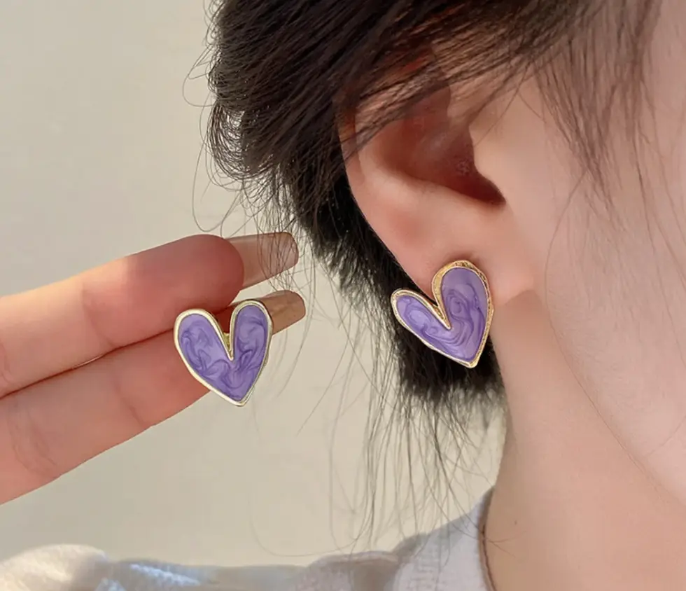 Minimalist Marble Heart Stud Earrings