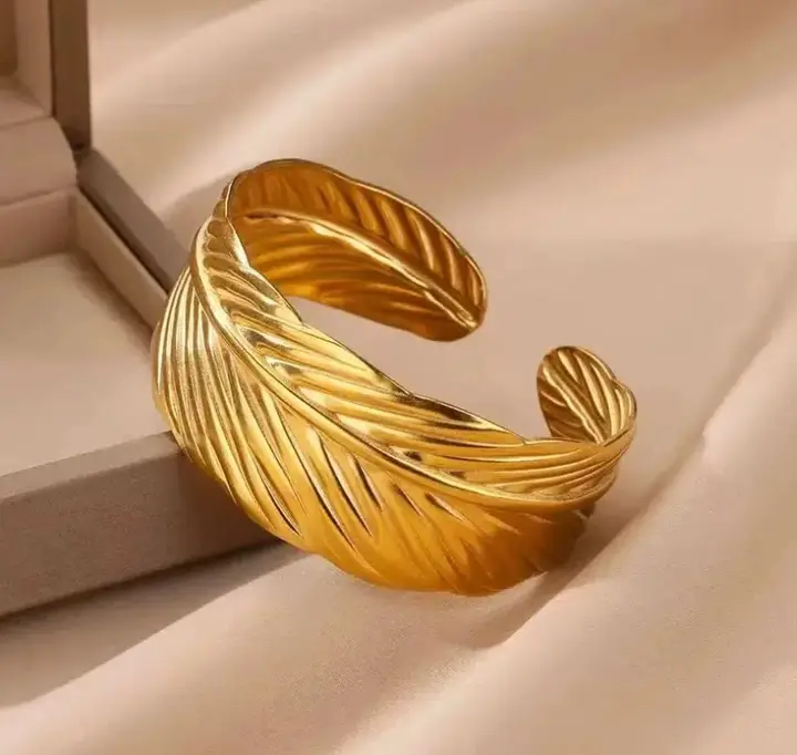 Leaf Design Cuff Bracelet for Women
