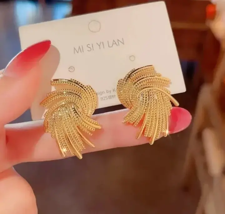 Textured Gold Fan Stud Earrings
