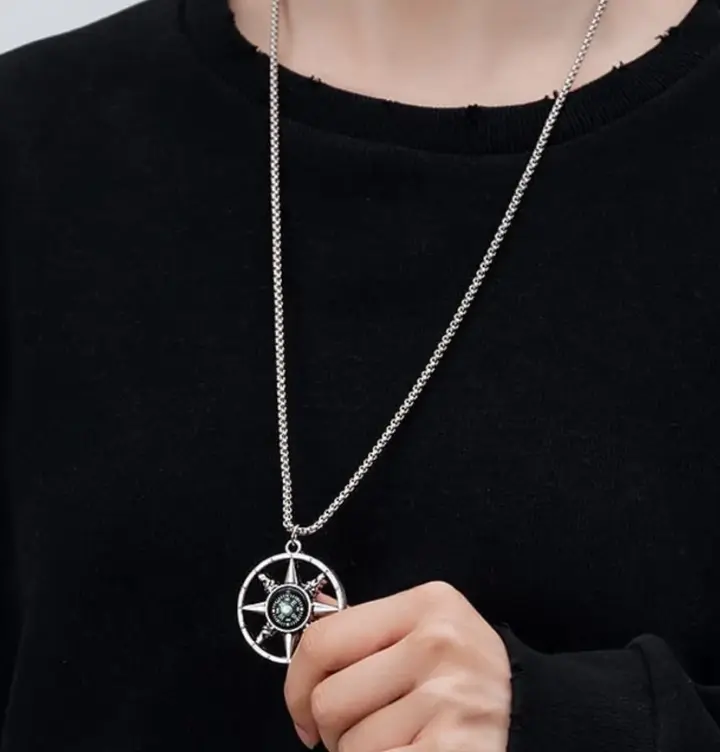 Compass Wheel Pendant Chain