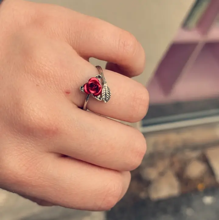 Rose Adjustable Ring
